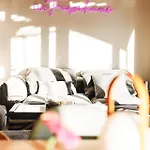 Farmhaus - Premium - Auf Den Moselhoehen - Pool, Sauna, Kino, Garten 山林小屋 Lieg