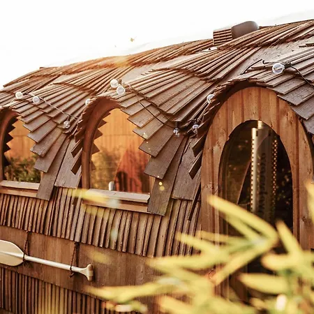 ロッジ Das Farmhaus - Premium Ferienhaus - Auf Den Moselhoehen - Pool, Sauna, Kino, Garten Lieg