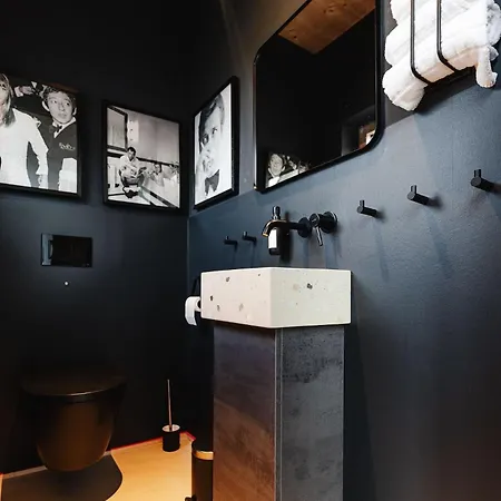 Farmhaus - Premium - Auf Den Moselhoehen - Pool, Sauna, Kino, Garten * Lieg