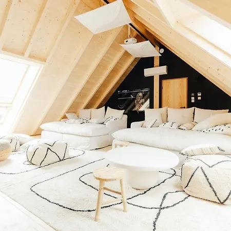 Farmhaus - Premium - Auf Den Moselhoehen - Pool, Sauna, Kino, Garten Деревянный коттедж Lieg