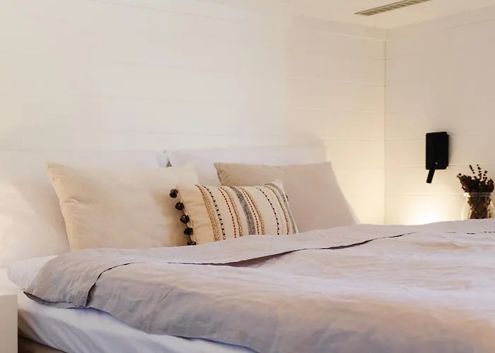 Farmhaus - Premium - Auf Den Moselhoehen - Pool, Sauna, Kino, Garten אכסניה